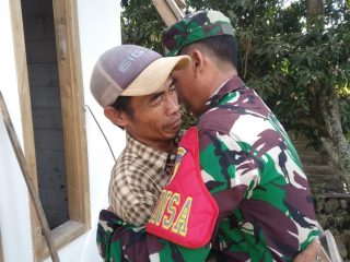Setelah Puluhan Tahun, Air Mata Itu Akhirnya Mengalir