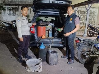 Polisi Berhasil Ungkap Penimbunan BBM di Jember, 8 Orang Diamankan