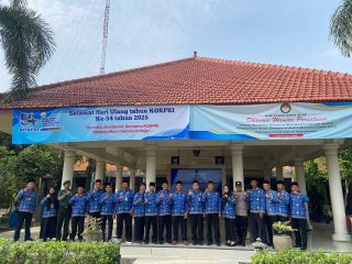 Semangat Pengabdian di Usia 54 Tahun: Upacara HUT KORPRI Tulangan Berlangsung Khidmat dan Penuh Kebersamaan