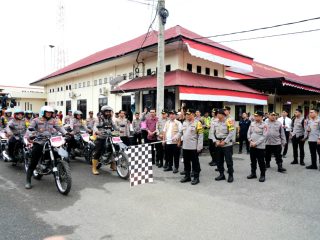 Polri Salurkan Bantuan dan Kerahkan Alat Berat untuk Percepat Pemulihan Banjir di Aceh Utara