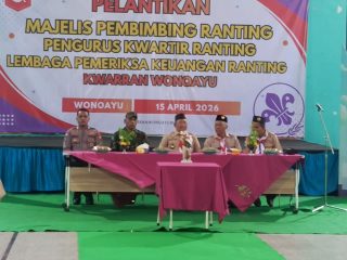 Babinsa Hadiri Pelantikan Pengurus Pramuka Wonoayu, Perkuat Semangat Pembinaan Generasi Muda