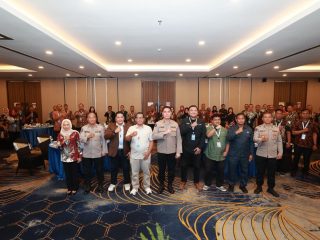 Pelatihan Public Speaking, Kabid Humas Polda Jatim: Humas Harus Jadi Komunikator Efektif di Era Digital
