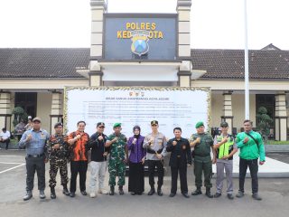 Sinergi Kuat Jaga Kediri, 300 Personel dan Elemen Masyarakat Deklarasikan SABUK KAMTIBMAS