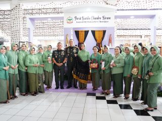 Pangdam V/Brawijaya Dorong Kemandirian Ekonomi Melalui UMKM Persit Kartika Chandra Kirana PD V/Brawijaya