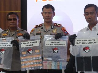 Polres Probolinggo Kota Ungkap Narkoba Amankan 9 Tersangka Pengedar Sabu