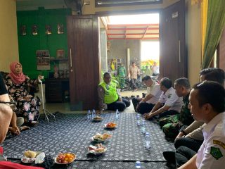 Danramil Taman dan Forkopimka Taman Pererat Silaturahmi dengan Calon Kades Kletek