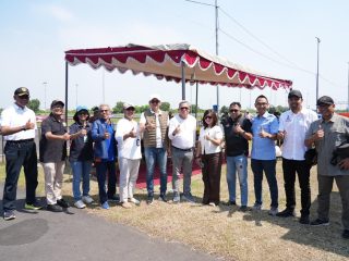 Mewakili Danrem 084/BJ,Kolonel Kav Ivan Alfa Hadiri Semangat Generasi Otomotif di Sirkuit Internasional GBT.*