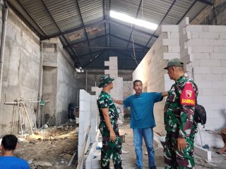 Danramil Waru Tinjau Dapur Sehat MBG Kureksari, Pastikan Program Berjalan Optimal