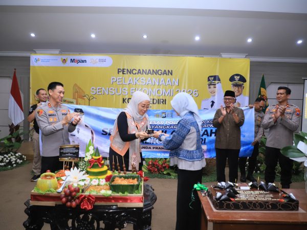 Penuh Keakraban, Polres Kediri Kota Rayakan Hari Ulang Tahun Wali Kota Kediri