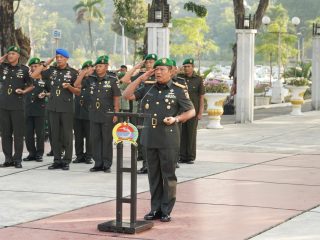 Menghormati Jejak Para Pahlawan, Korem 084/Bhaskara Jaya Gelar Ziarah Peringati HUT Ke-60