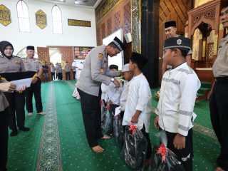 Polda Jatim Peringati Maulid Nabi 1448 H, Perkuat Keimanan dan Integritas Personel