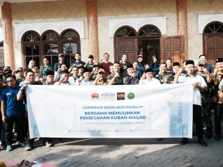 TNI, Aston City dan Warga Bersihkan Masjid Mujtahidin, Wujud Nyata Kepedulian Sosial