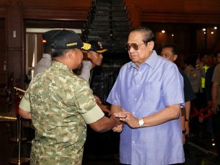 Danrem Bhaskara Jaya Antar Susilo Bambang Yudhoyono, Pengabdian Bertemu Karya Seni.