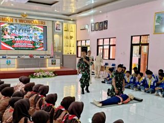 TNI Cetak Rekor MURI Lewat Pelatihan BHD Serentak, 150 Pelajar Madiun Terlibat