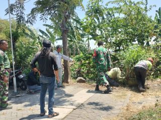 Babinsa Wonoayu Siapkan Pembangunan Jembatan Garuda Merah Putih, Dukung Mobilitas Warga Karangpuri