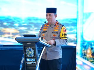 Kapolri Ajak Mahasiswa UMSU Kuasai Teknologi untuk Indonesia Emas 2045