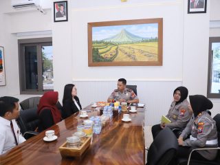 Kapolres Kediri Kota dan OJK Perkuat Sinergi, Bahas Pinjol hingga Bahaya Judi Online