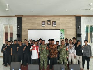 Danramil Gedangan Kenalkan Peluang Menjadi Prajurit TNI AD kepada Santri